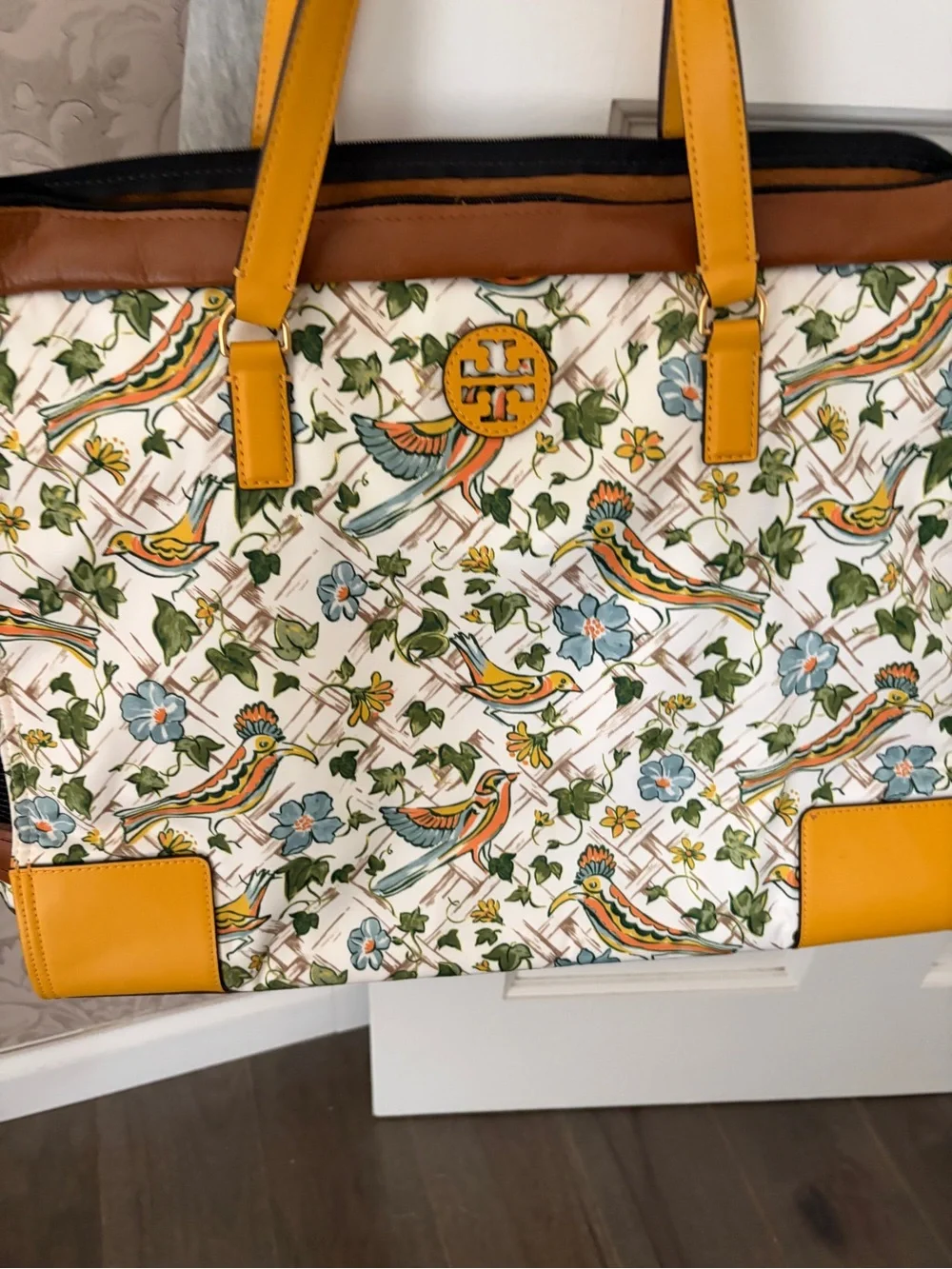 Tory burch Ella tote dog pet carrier bird print zip top mesh sides